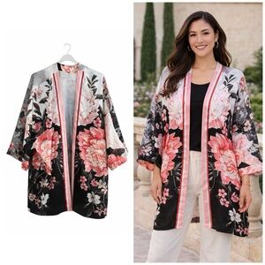 Chico's Black and Pink Floral Print Open Front Cardigan Kimono Size Small/Medium